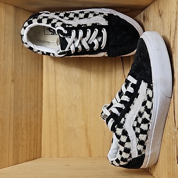 Vans Shoes - Vans Unisex Old Skool Sherpa Sneakers in Black/Checkerboard